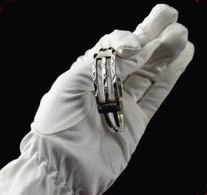 GV_3Jewelry_display_gloves_microfiber_jewelry_gloves