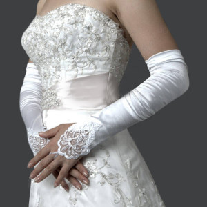 2013-stylish-wedding-gloves-2